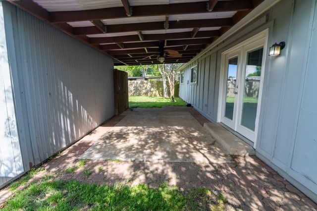 807 Meadow Mead Drive, Allen, TX 75002