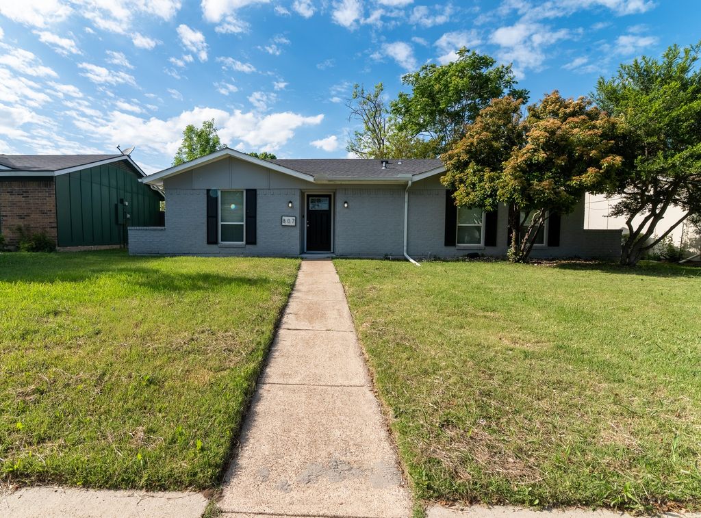807 Meadow Mead Drive, Allen, TX 75002