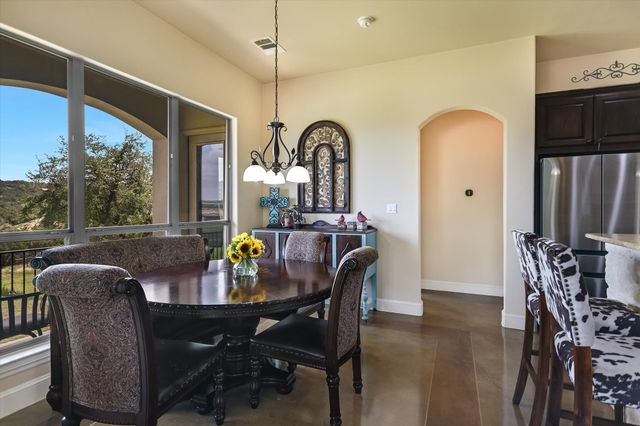 20409 Cordill LN, Spicewood, TX 78669