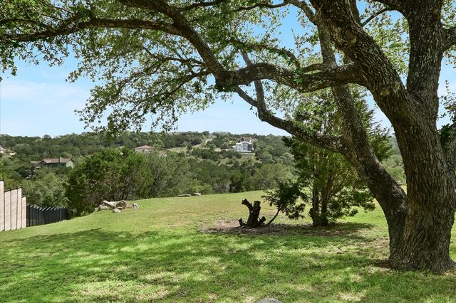 20409 Cordill LN, Spicewood, TX 78669