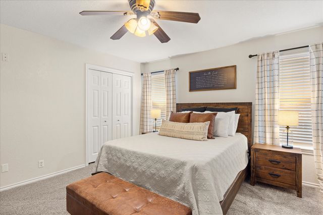 1709 W Doyle Street, Granbury, TX 76048