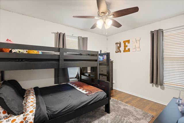 1709 W Doyle Street, Granbury, TX 76048