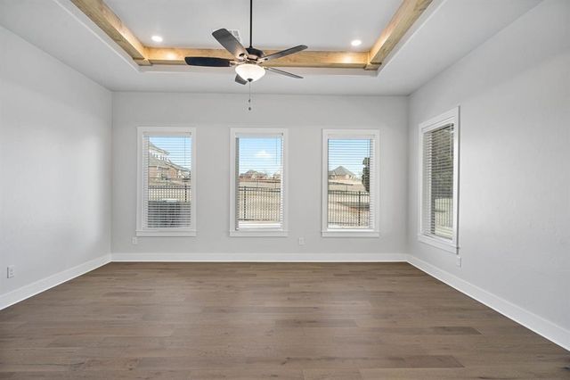 2284 Summit Circle, Blanchard, OK 73010