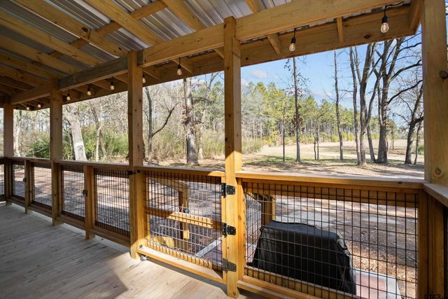 4785 S US Highway 287, Crockett, TX 75835
