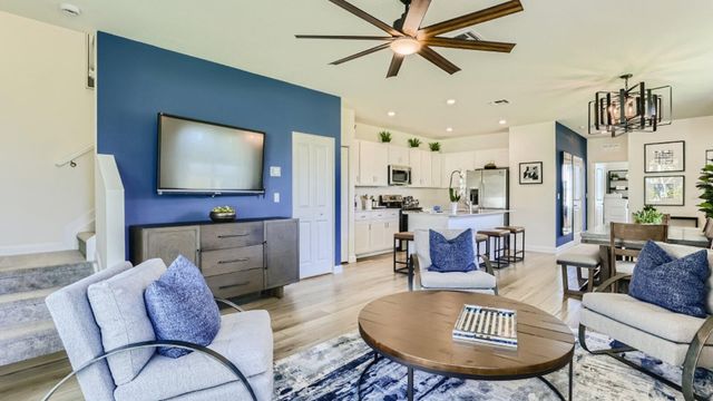 551 SE Rivergrass Street, Port St Lucie, FL 34984