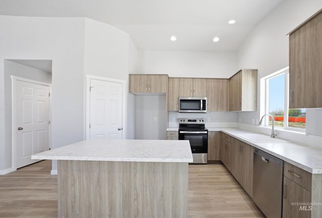 4197 S Staten Island Way, Nampa, ID 83686