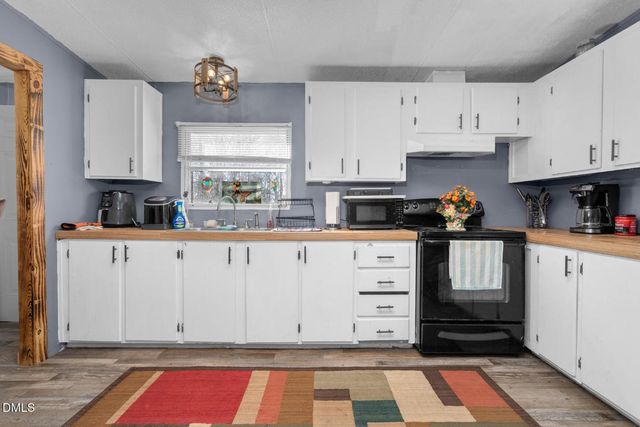 8154 Cedar Grove School Loop Road, Nashville, NC 27856