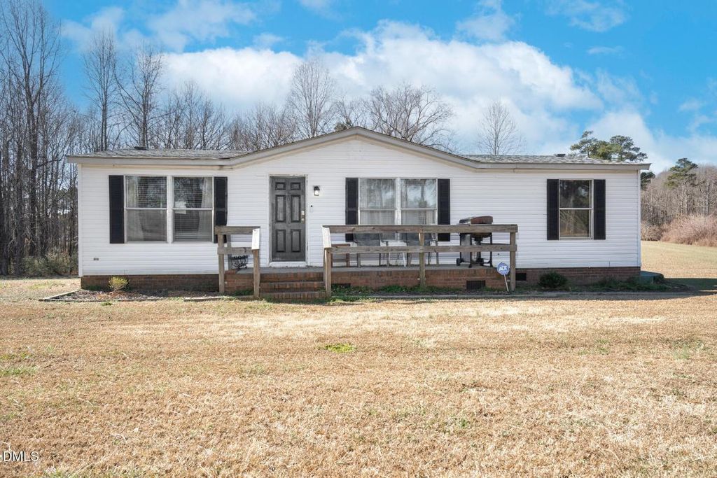 8154 Cedar Grove School Loop Road, Nashville, NC 27856