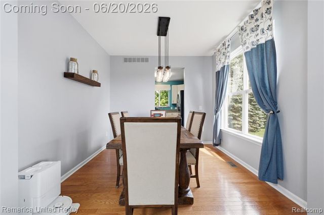 1842 Autumn Glen Drive, Howell, MI 48843