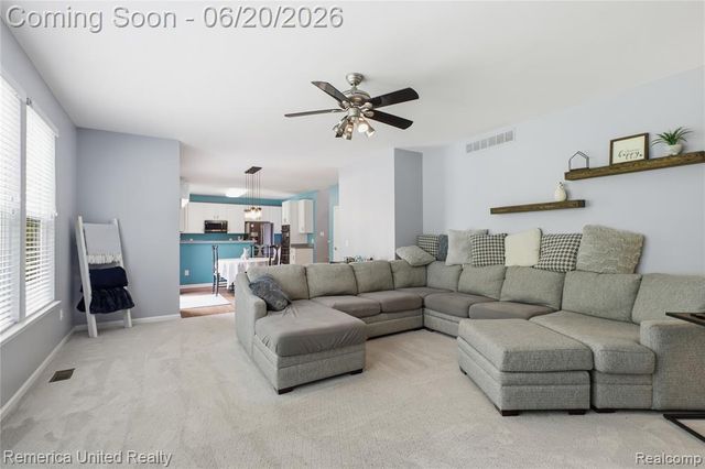 1842 Autumn Glen Drive, Howell, MI 48843
