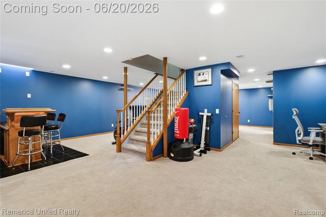 1842 Autumn Glen Drive, Howell, MI 48843
