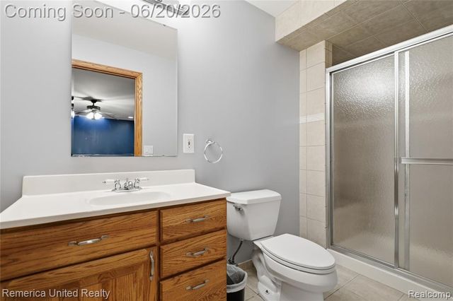 1842 Autumn Glen Drive, Howell, MI 48843