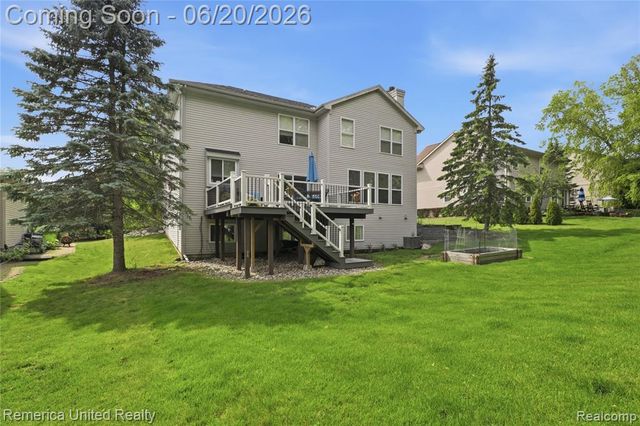 1842 Autumn Glen Drive, Howell, MI 48843
