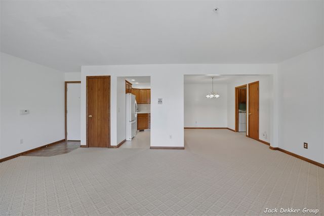 3153 E Crystal Waters Drive 2, Holland, MI 49424
