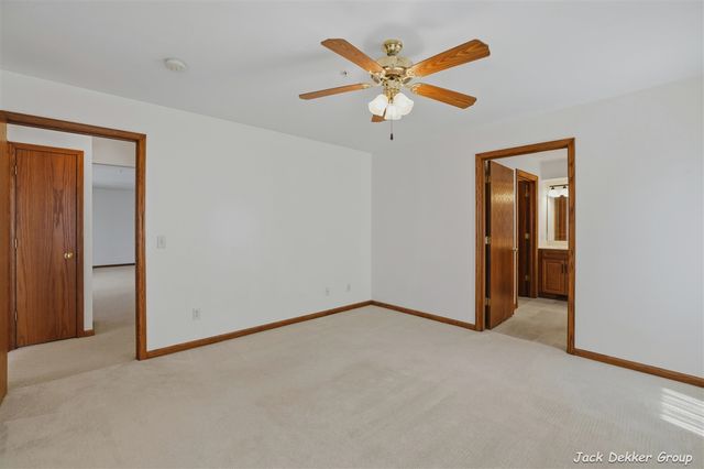 3153 E Crystal Waters Drive 2, Holland, MI 49424