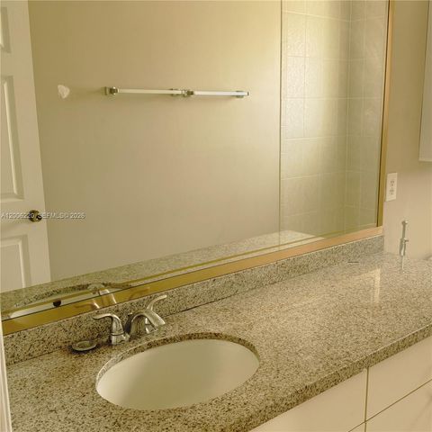 390 NE 35th Ave, Homestead, FL 33033