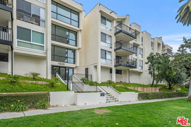 1340 S BEVERLY GLEN Boulevard 303, Los Angeles, CA 90024