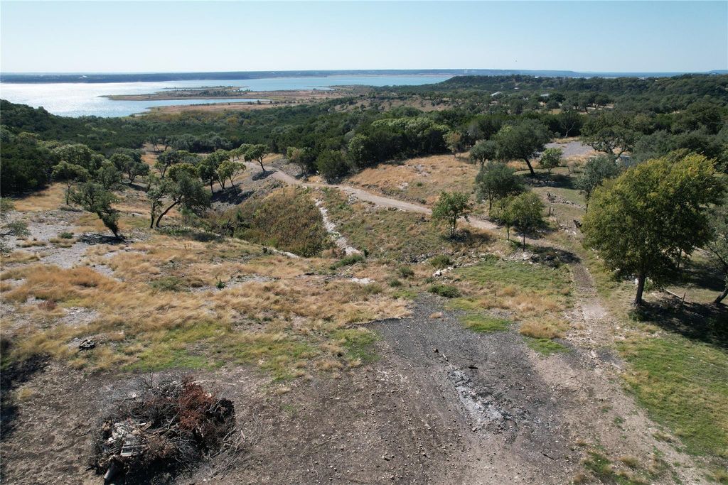 6935 Long Bow RD, Belton, TX 76513