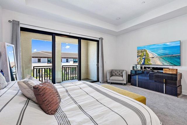 5256 Beckman Terrace, Palm Beach Gardens, FL 33418