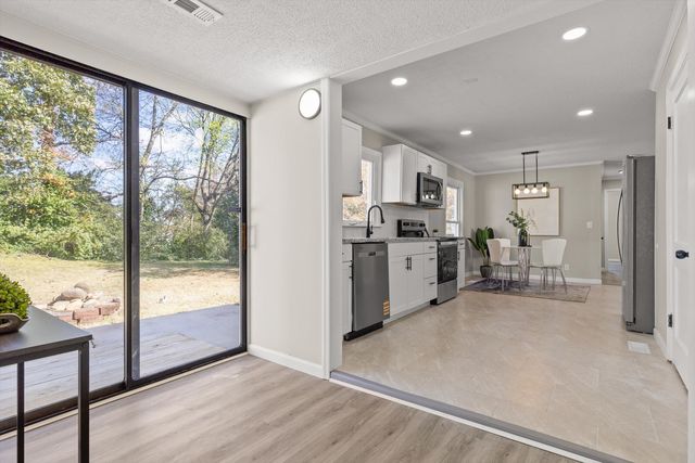 4033 Wonder Drive, Chattanooga, TN 37412