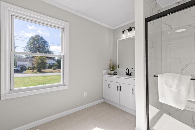 4033 Wonder Drive, Chattanooga, TN 37412