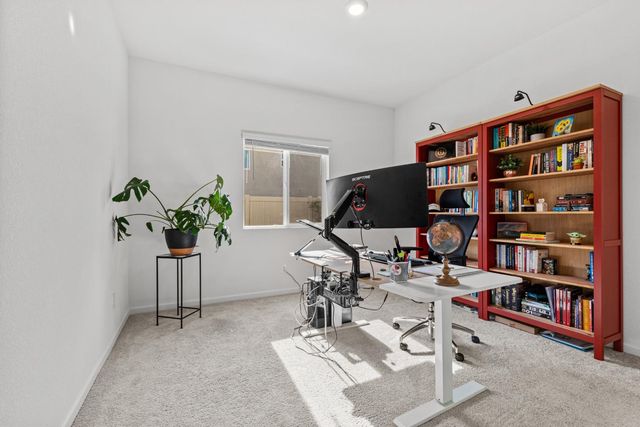 3876 Sunsetparke Way, Sacramento, CA 95834