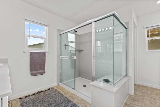 3876 Sunsetparke Way, Sacramento, CA 95834