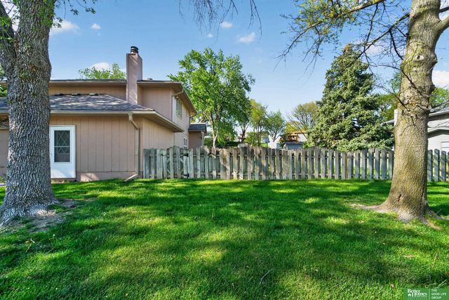 6617 S 75th Circle, Ralston, NE 68127