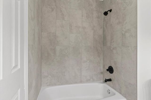 12801 Corrington Avenue, Grandview, MO 64030