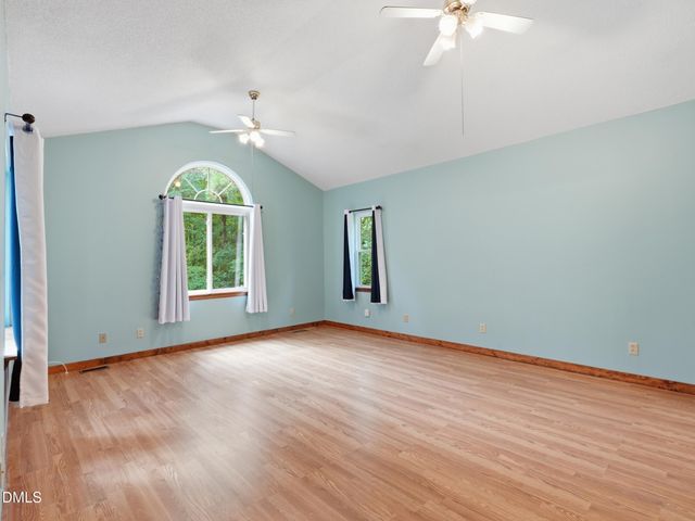 15 Sylvan Way, Zebulon, NC 27597