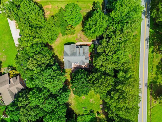 15 Sylvan Way, Zebulon, NC 27597