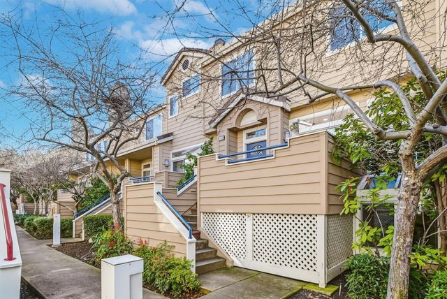 1163 La Rochelle Terrace F, Sunnyvale, CA 94089