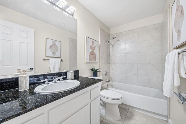 1163 La Rochelle Terrace F, Sunnyvale, CA 94089