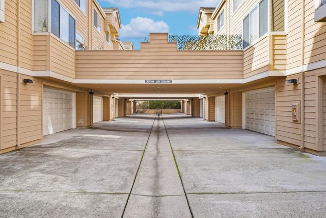 1163 La Rochelle Terrace F, Sunnyvale, CA 94089