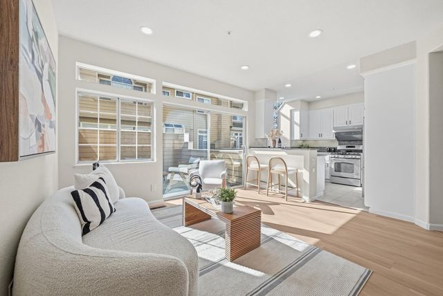 1163 La Rochelle Terrace F, Sunnyvale, CA 94089
