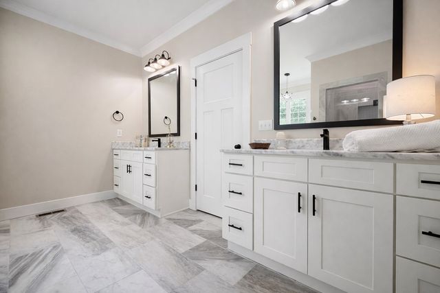 603 W Blue Springs Drive, Chatsworth, GA 30705