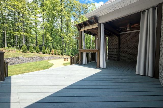 603 W Blue Springs Drive, Chatsworth, GA 30705