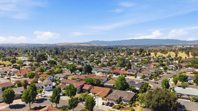 2235 Fairmont Drive, San Jose, CA 95148