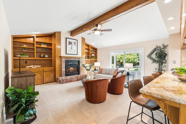 1310 Ridgecrest Way, Roseville, CA 95661