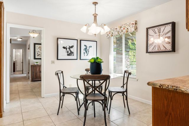 1310 Ridgecrest Way, Roseville, CA 95661