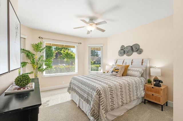 1310 Ridgecrest Way, Roseville, CA 95661