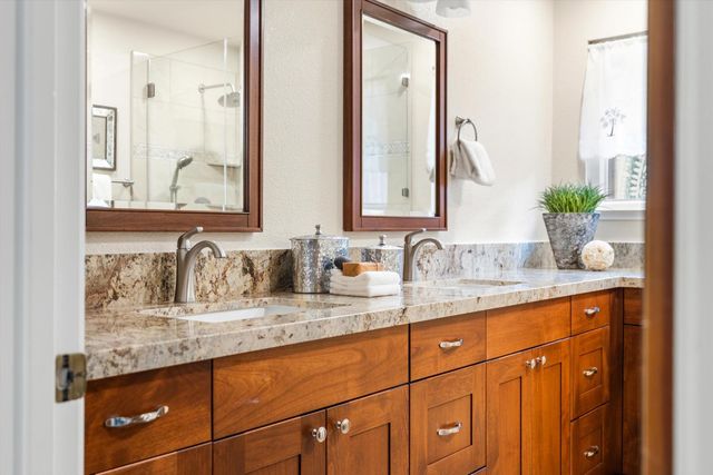 1310 Ridgecrest Way, Roseville, CA 95661
