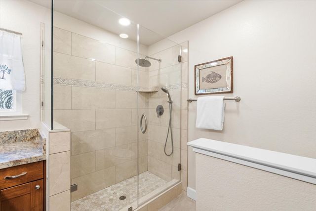1310 Ridgecrest Way, Roseville, CA 95661
