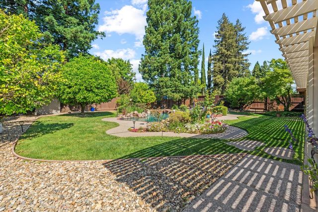 1310 Ridgecrest Way, Roseville, CA 95661