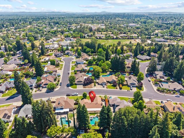 1310 Ridgecrest Way, Roseville, CA 95661