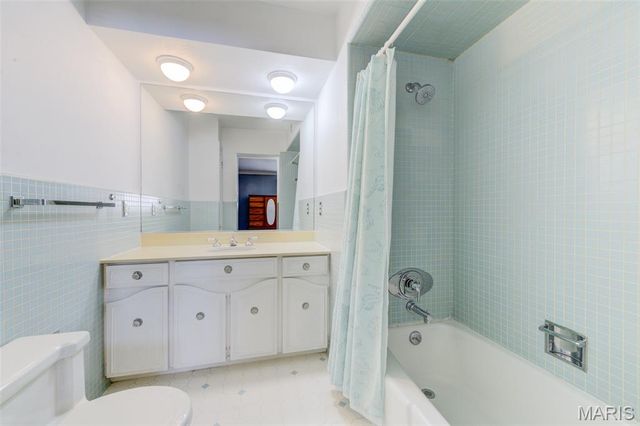 40 Willmore Road, St Louis, MO 63109