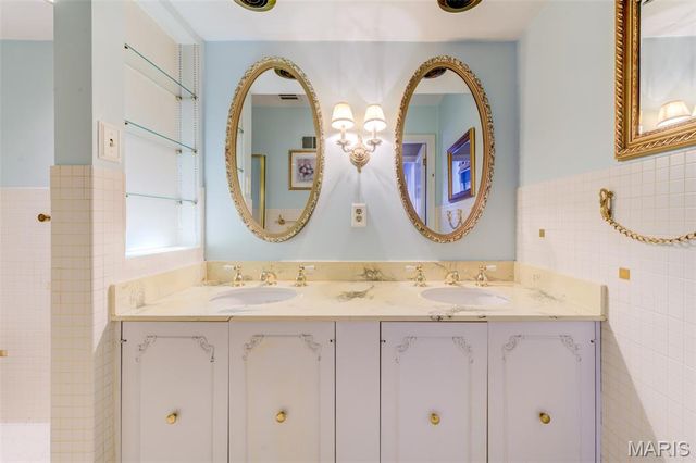 40 Willmore Road, St Louis, MO 63109