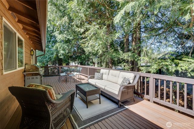 9602 NE 203rd Street, Bothell, WA 98011