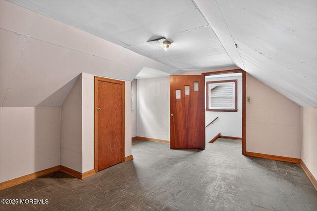 217 E 4th Street, Florence, NJ 08518