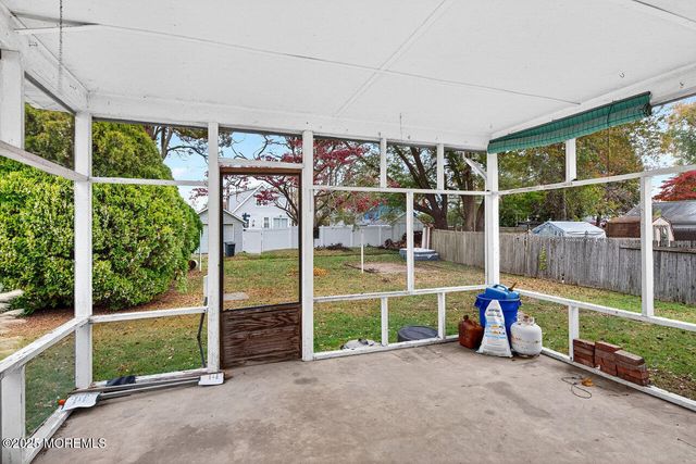 217 E 4th Street, Florence, NJ 08518